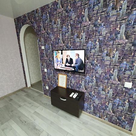 Apartment On Tarkovskogo 2 크로피우니츠키 외부 사진