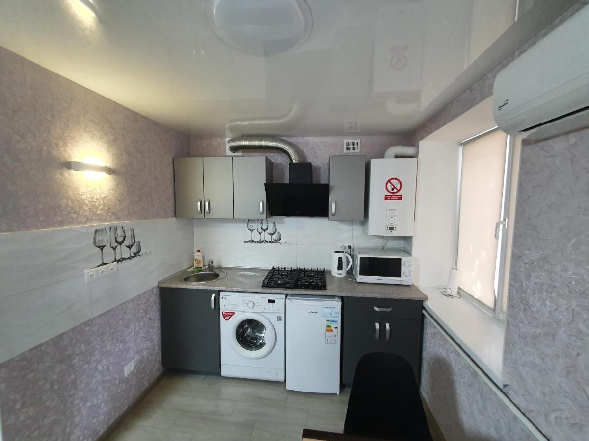 Apartment On Tarkovskogo 2 크로피우니츠키 외부 사진