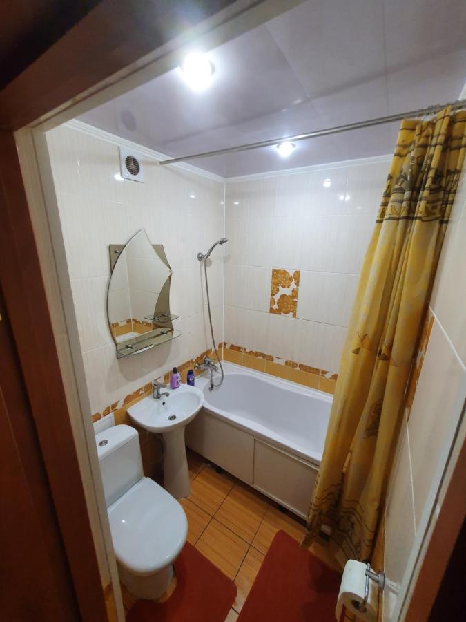 Apartment On Tarkovskogo 2 크로피우니츠키 외부 사진